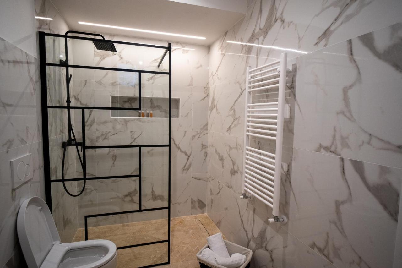 فندق Luxury Cecilia Via Antonio Del Re 9 تيفولي المظهر الخارجي الصورة