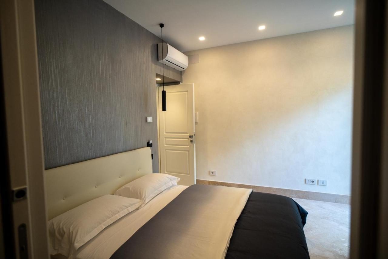 فندق Luxury Cecilia Via Antonio Del Re 9 تيفولي المظهر الخارجي الصورة